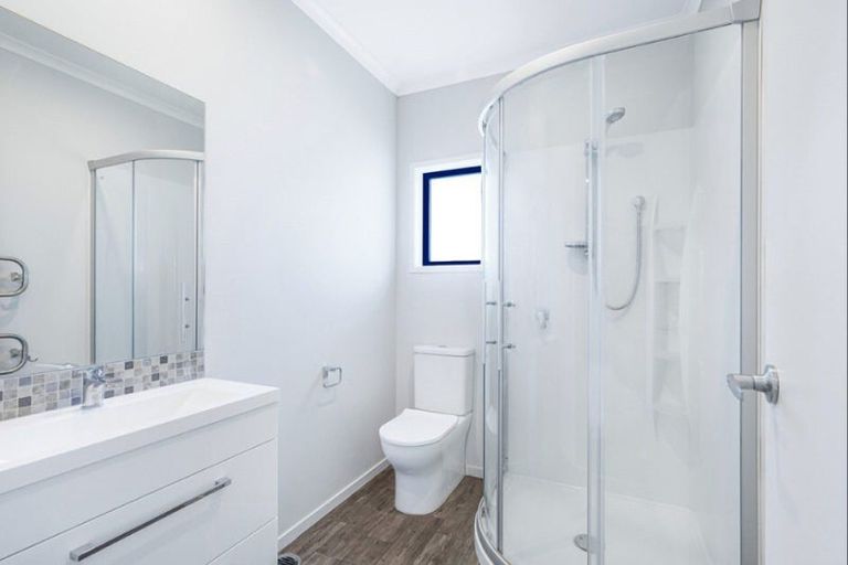 Photo of property in 2/20 Hunter Street, Hamilton Lake, Hamilton, 3204