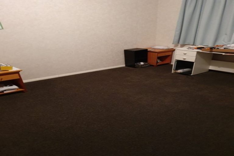 Photo of property in 39 Albert Street, Palmerston North, 4414