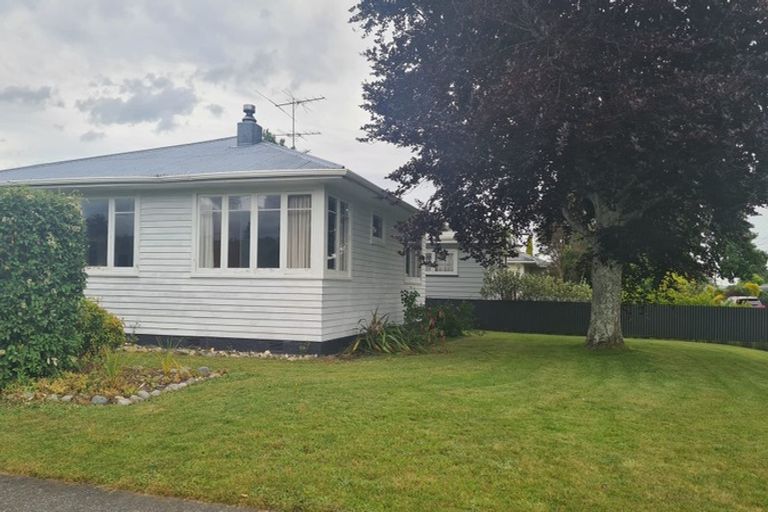 Photo of property in 56 Fergusson Street, Solway, Masterton, 5810