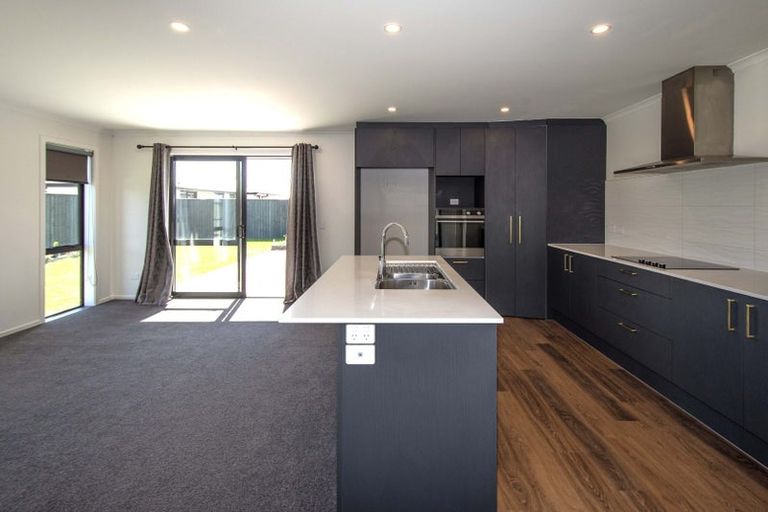 Photo of property in 324 Halswell Junction Road, Halswell, Christchurch, 8025