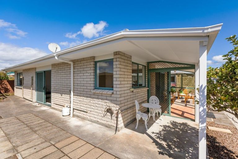Photo of property in 3/16 Blake Street, Waitara, 4320