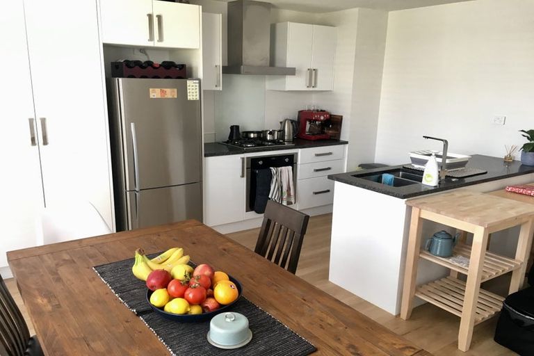 Photo of property in 77c Herald Street, Berhampore, Wellington, 6023