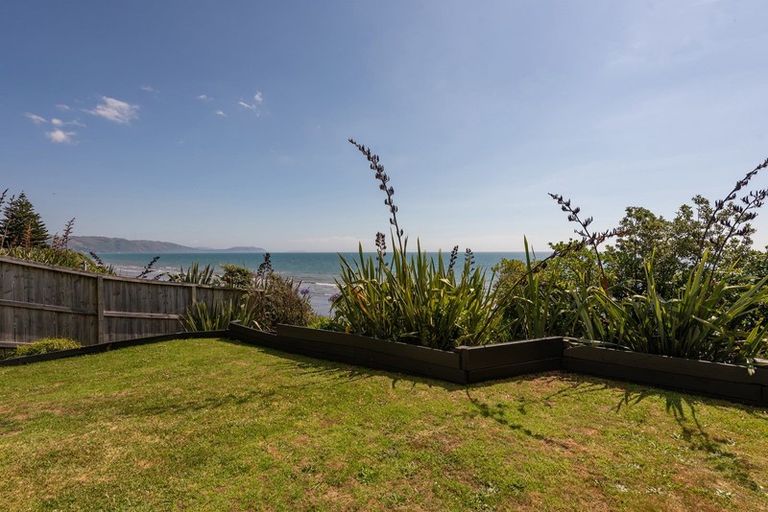 Photo of property in 163 Rosetta Road, Raumati South, Paraparaumu, 5032