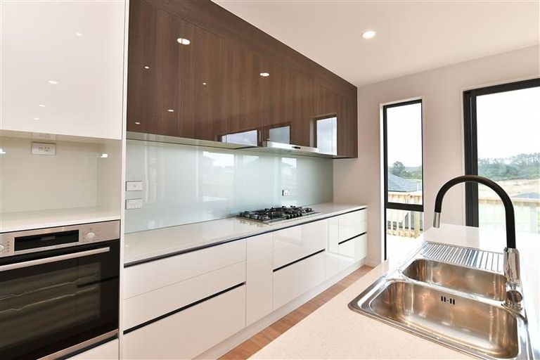 Photo of property in 245 West Hoe Heights, Orewa, 0931