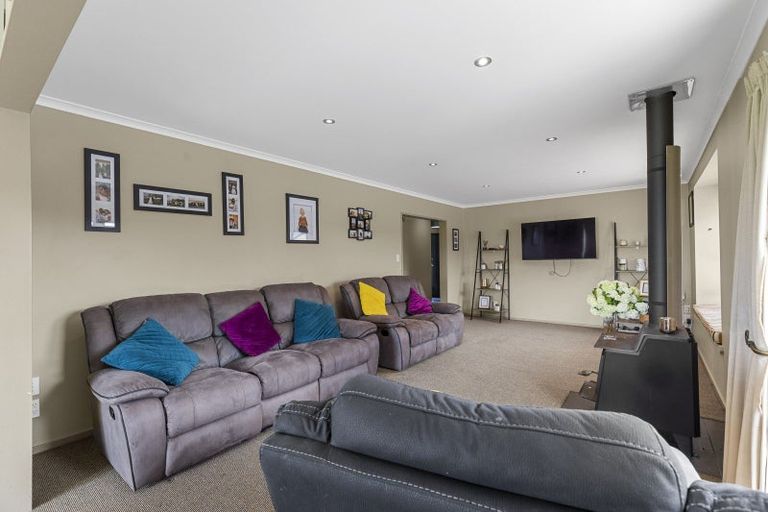 Photo of property in 9 Virginia Grove, Milson, Palmerston North, 4414