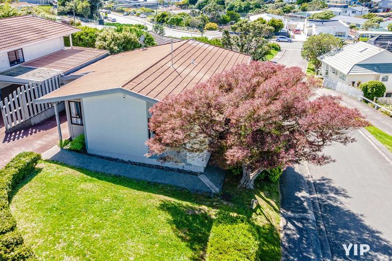 Photo of property in 14/37 Bracken Road, Paparangi, Wellington, 6037