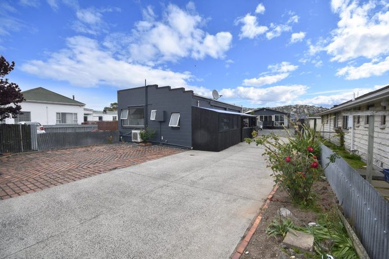 Photo of property in 56 Cutten Street, South Dunedin, Dunedin, 9012