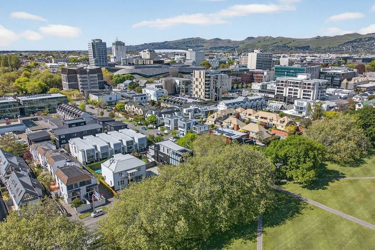 Photo of property in 2/31 Chester Street West, Christchurch Central, Christchurch, 8013