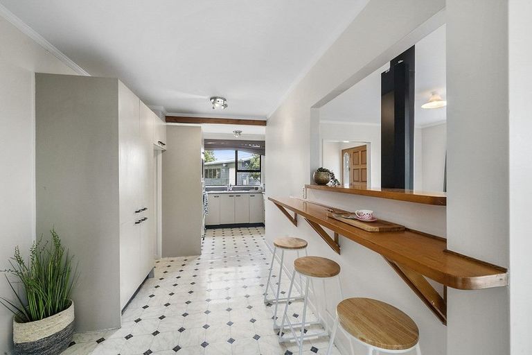 Photo of property in 154 Matai Road, Raumati Beach, Paraparaumu, 5032