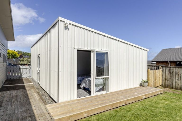 Photo of property in 46 Dillon Drive, Bell Block, New Plymouth, 4312