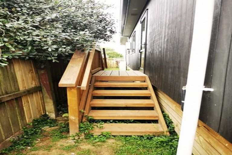 Photo of property in 24a Smiths Avenue, Papakura, 2110