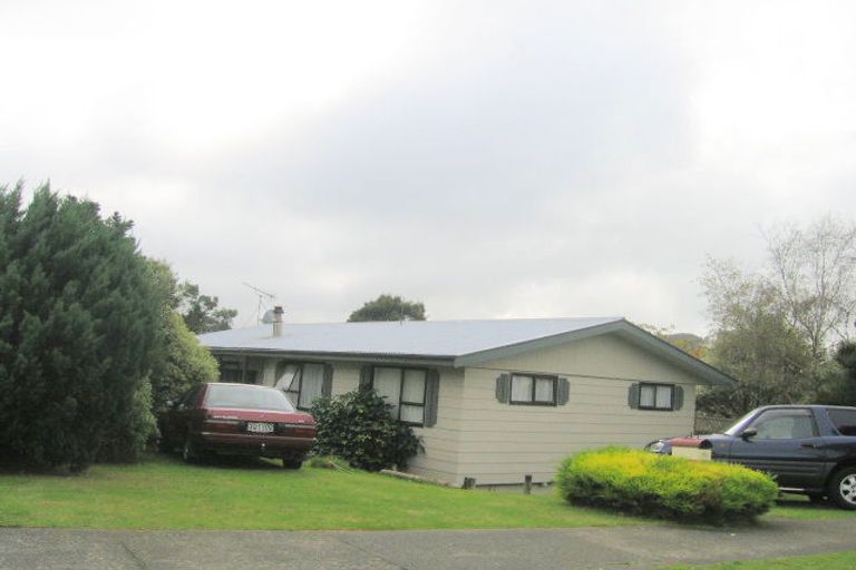 Photo of property in 207 Staithes Drive South, Whitby, Porirua, 5024
