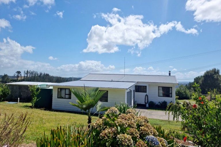 Photo of property in 5705 Pouto Road, Pouto, Te Kopuru, 0391
