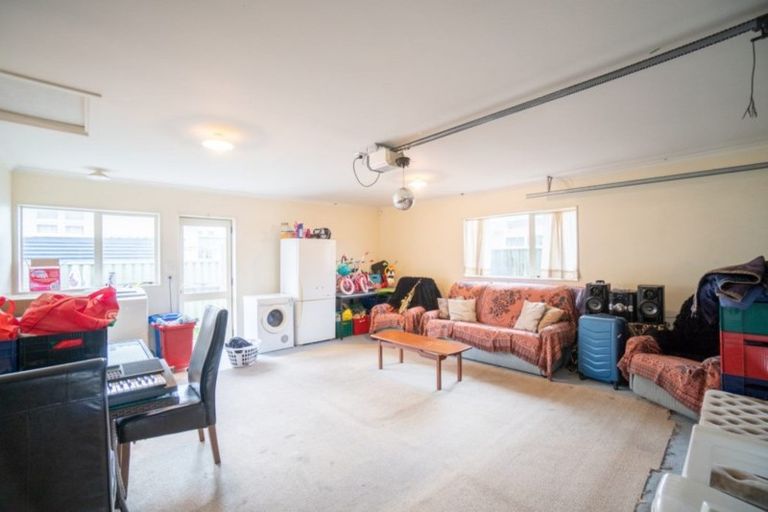 Photo of property in 426 Featherston Street, Palmerston North, 4414