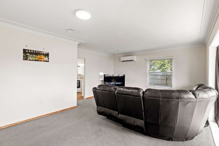 Photo of property in 1/9 Keeney Court, Papakura, 2110
