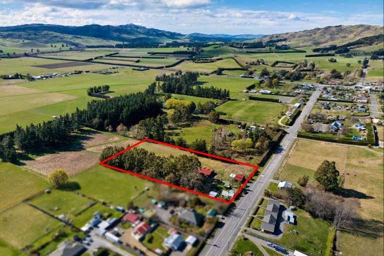 Photo of property in 30 Princes Street, Waikari, 7420