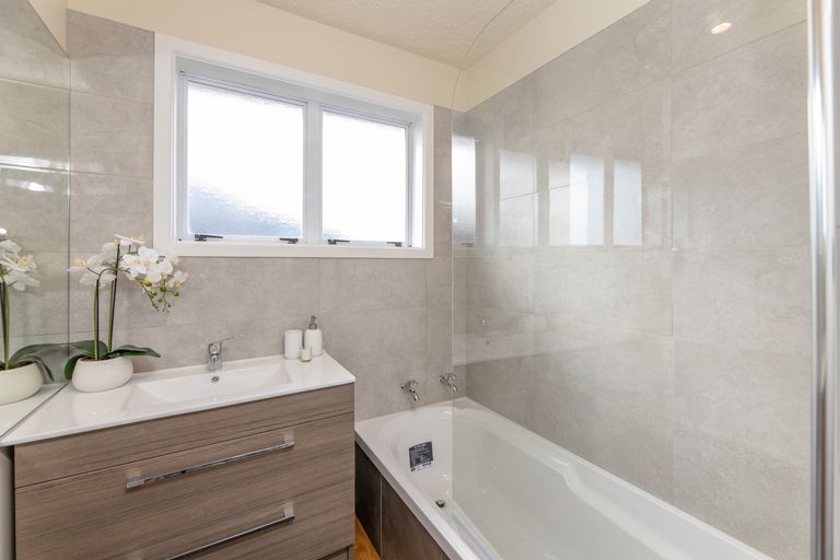 Photo of property in 131 Cuthberts Road, Aranui, Christchurch, 8061