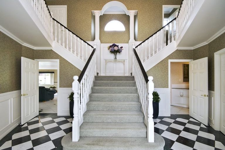 Photo of property in 20 Manor Park, Sunnyhills, Auckland, 2010