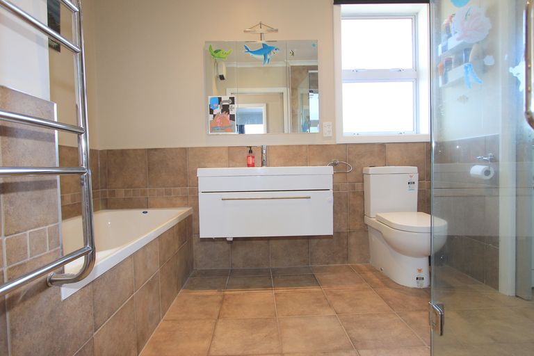 Photo of property in 66 Wither Road, Witherlea, Blenheim, 7201