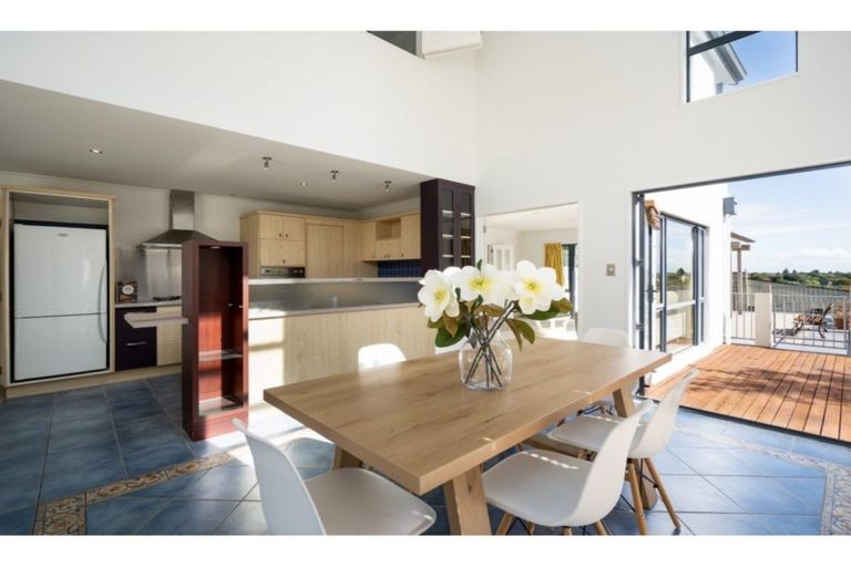 Photo of property in 25 Major Aitken Drive, Huntsbury, Christchurch, 8022