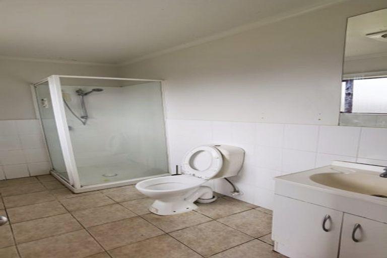 Photo of property in 15 Dole Place, Mangere, Auckland, 2022