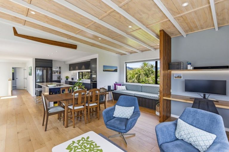 Photo of property in 24 Rosetta Road, Raumati South, Paraparaumu, 5032