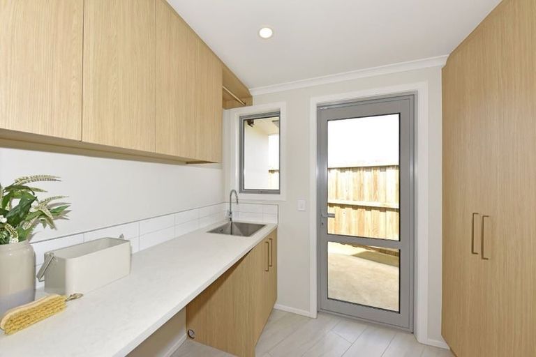 Photo of property in 8 Manarola Road, Halswell, Christchurch, 8025