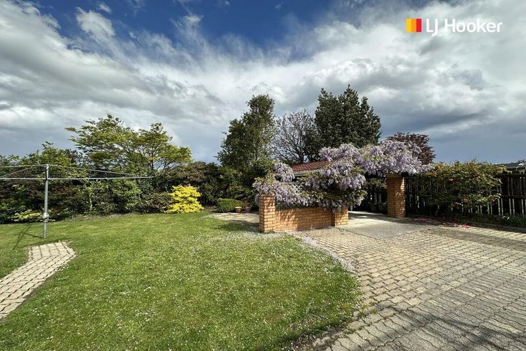 Photo of property in 30 Walton Park Avenue, Fairfield, Dunedin, 9018