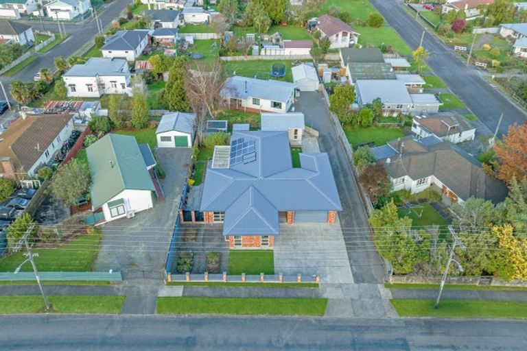 Photo of property in 39 Pukepapa Road, Marton, 4710