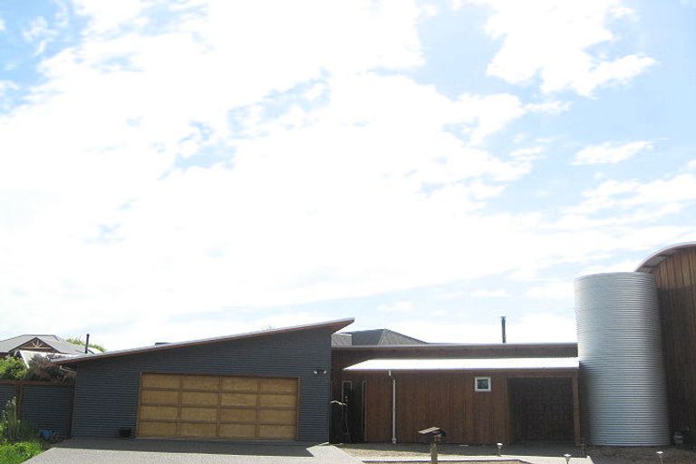 Photo of property in 58 Queens Avenue, Waikuku Beach, 7402