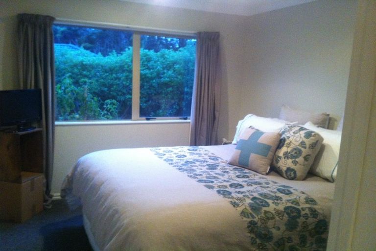 Photo of property in 24 George Deane Place, Greenhithe, Auckland, 0632