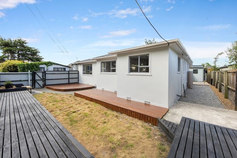 Photo of property in 1/381 Linwood Avenue, Bromley, Christchurch, 8062