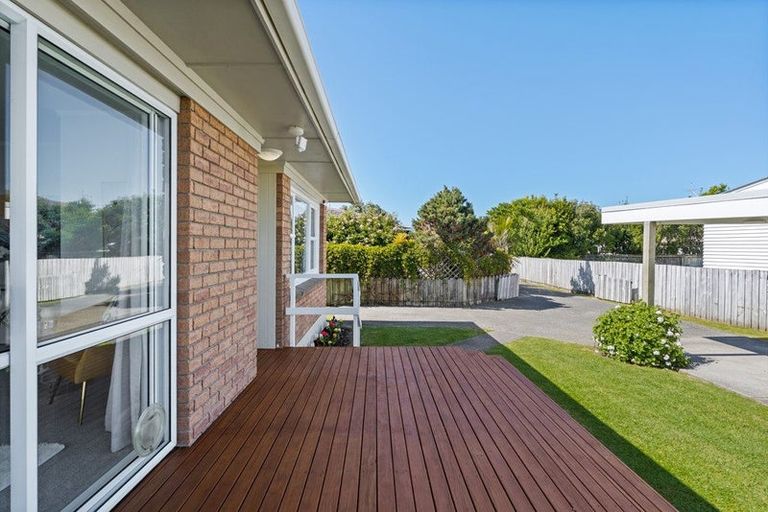 Photo of property in 3/5 Empire Road, Orewa, 0931