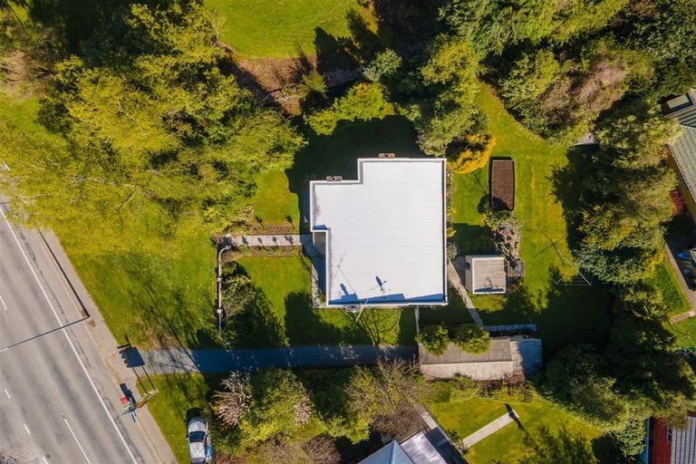 Photo of property in 49 Mckenzie Street, Geraldine, 7930