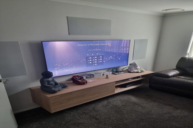 Photo of property in 15 Bellenden Crescent, Pokeno, 2402