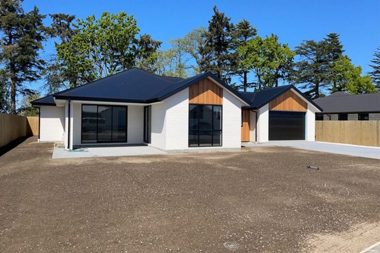 Photo of property in 5 Jag Way, Tinwald, Ashburton, 7700