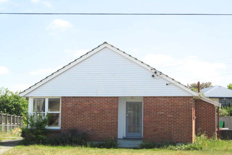 Photo of property in 21 Merrington Crescent, Aranui, Christchurch, 8061