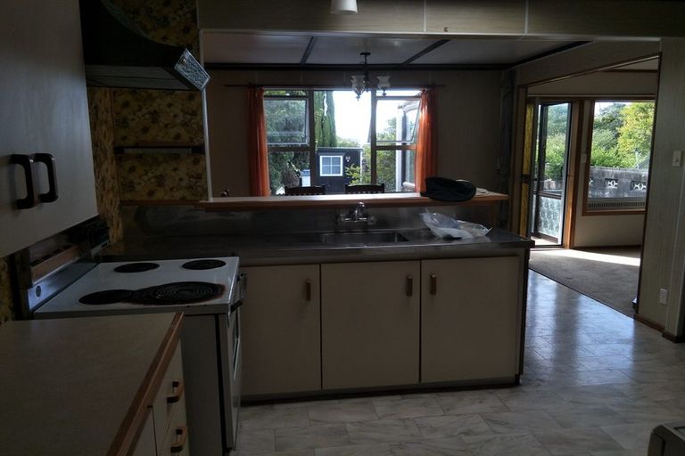 Photo of property in 12 Exmouth Road, Northcote, Auckland, 0627