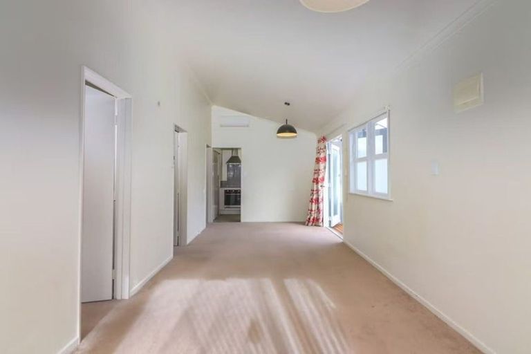 Photo of property in 3 Beechwood Avenue, Levin, 5510