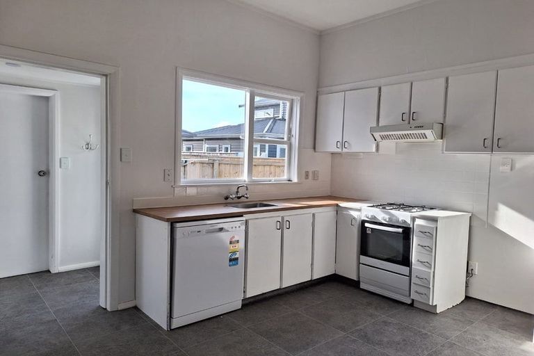 Photo of property in 95 Pretoria Street, Hutt Central, Lower Hutt, 5010