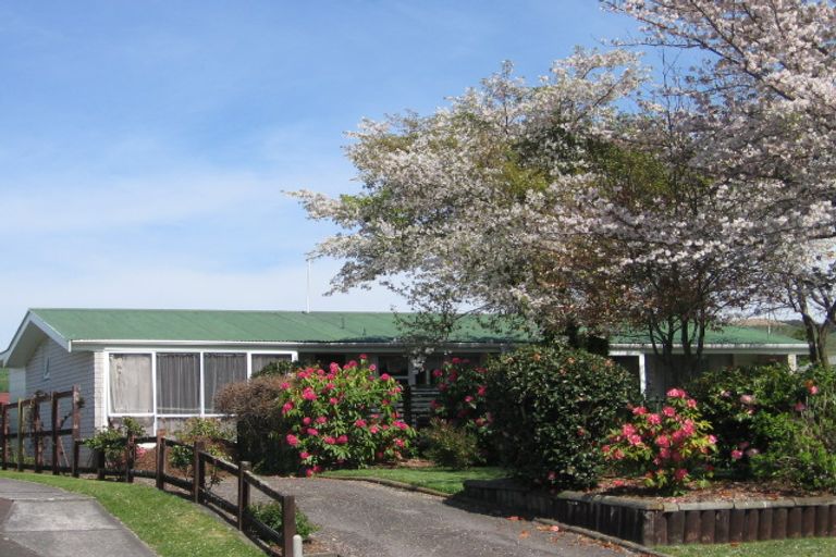 Photo of property in 26 Rimuvale Street, Pukehangi, Rotorua, 3015