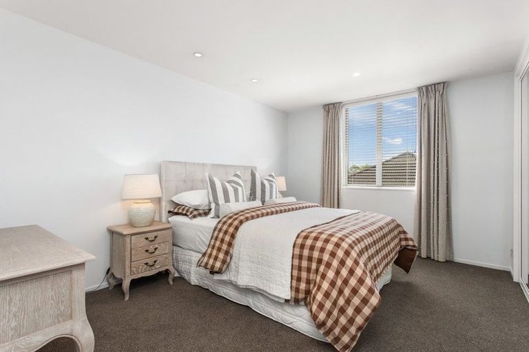 Photo of property in 57 Idris Road, Fendalton, Christchurch, 8052