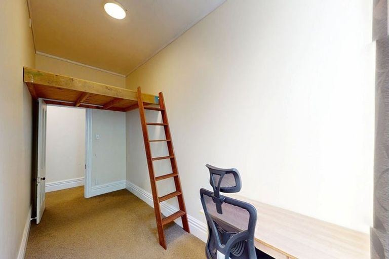 Photo of property in 30 Devon Street, Aro Valley, Wellington, 6021