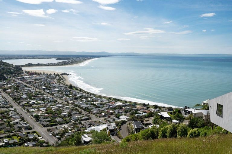 Photo of property in 24 Highview Lane, Scarborough, Christchurch, 8081