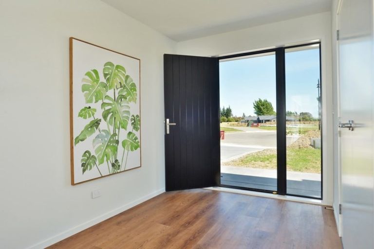 Photo of property in 23 Mill Grove, Clareville, Carterton, 5713