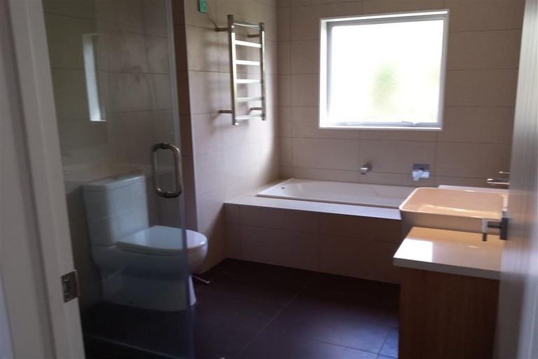 Photo of property in 16 Timberland Drive, Silverdale, 0932