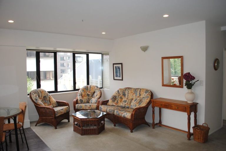 Photo of property in St Peters Apartments, 3a/192 Willis Street, Te Aro, Wellington, 6011