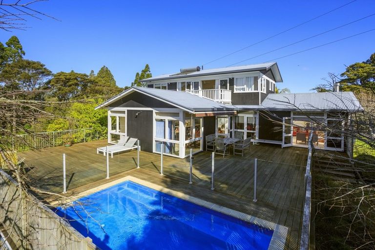 Photo of property in 189 Upper Harbour Drive, Greenhithe, Auckland, 0632