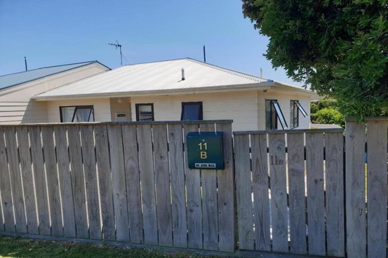 Photo of property in 11b Whanake Street, Titahi Bay, Porirua, 5022