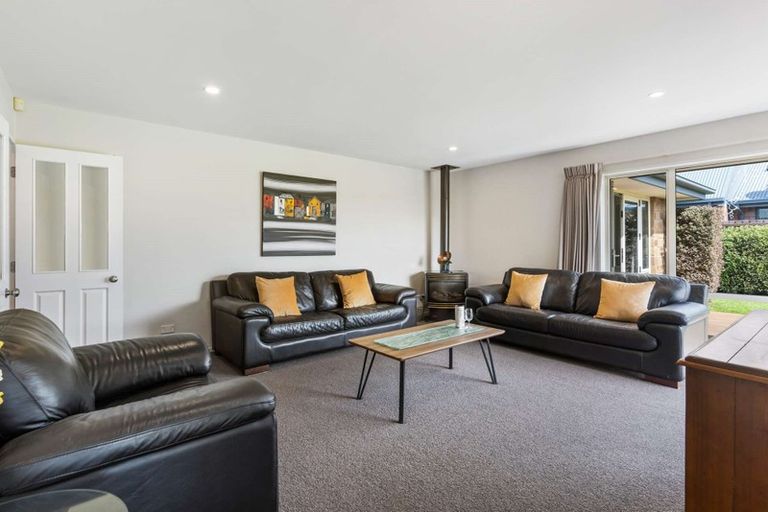 Photo of property in 102 Courtenay Drive, Kaiapoi, 7630